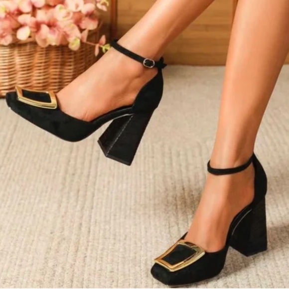 Black Suede Block Heel Closed Toe Pumps With Gold Buckle Detail Size 11 (EU 43) - Picture 16 of 16